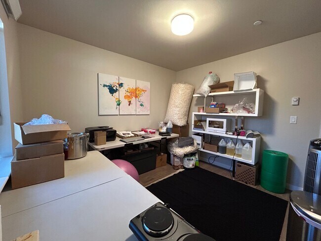 Foto del edificio - 3 Bedroom 2 Bath Home in Cordata with Garage