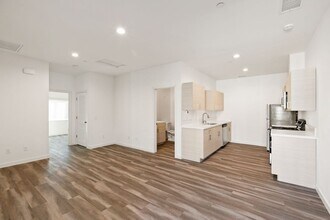 Building Photo - 4155 Utah St