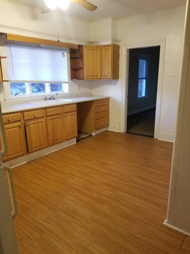 Kitchen - 46 W Main St