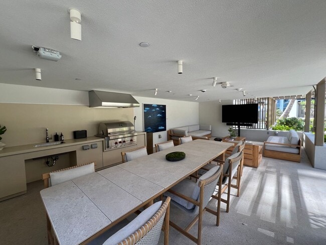 Building Photo - Brand new Luxury 3 Bedroom at The Park Ward Village