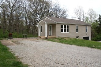 Building Photo - 5007 Duessel Ln