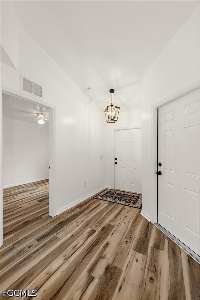 Building Photo - 3520 SW 17th Ave