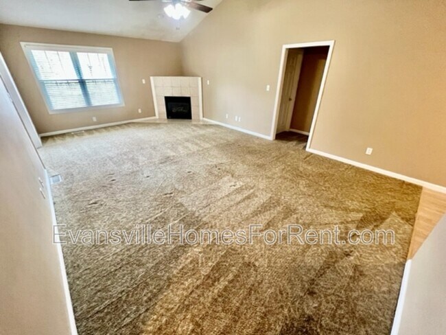 Foto del edificio - 4035 Pine Dr