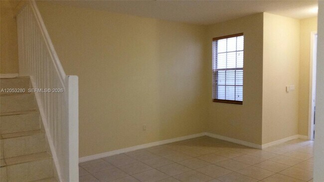 Building Photo - 11833 SW 152nd Ct