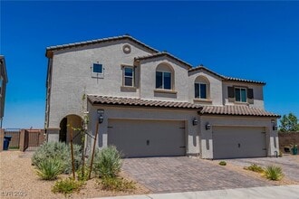 Building Photo - 302 Quail Dove Ave