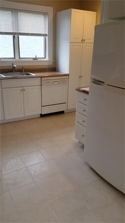 Foto del edificio - 232 Hancock St