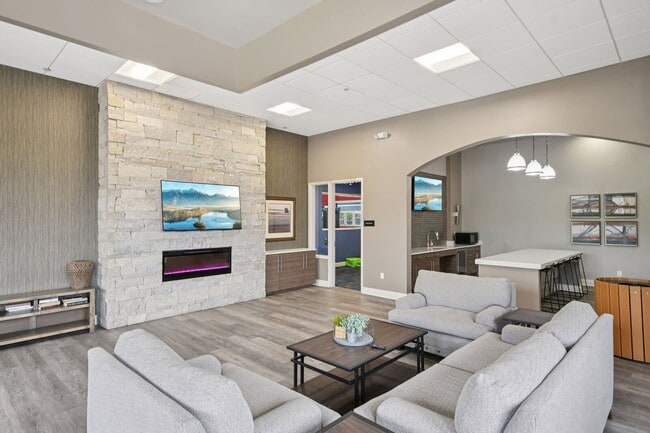 Foto del edificio - City Walk at Woodbury