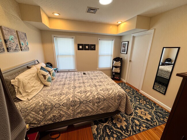 Foto del edificio - 169 Elm St