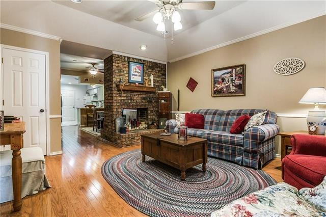 Foto del edificio - 2122 Edwin St