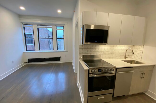 Foto del edificio - 11 queensbury St. Unit 32