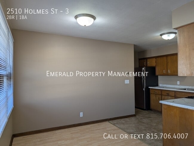 Building Photo - 2510 Holmes St