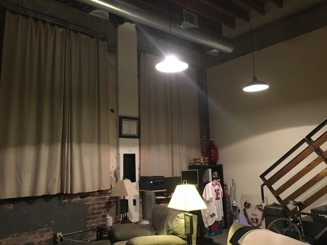 Foto del edificio - 650 Glen Iris Dr NE
