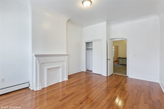 Building Photo - 203 Arlington Ave