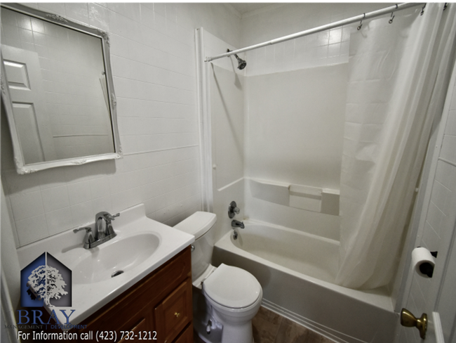 Foto del edificio - 1358 Willow St