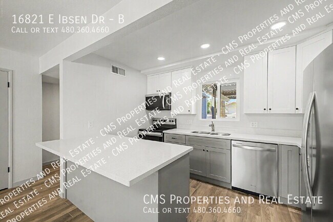 Building Photo - 16821 E Ibsen Dr