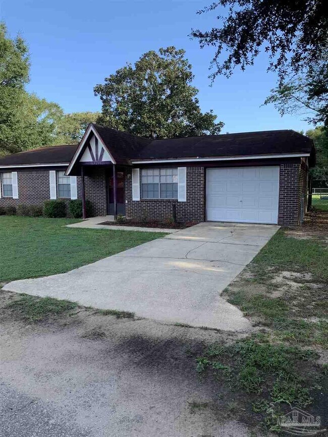 Building Photo - 4240 Del Almirante St