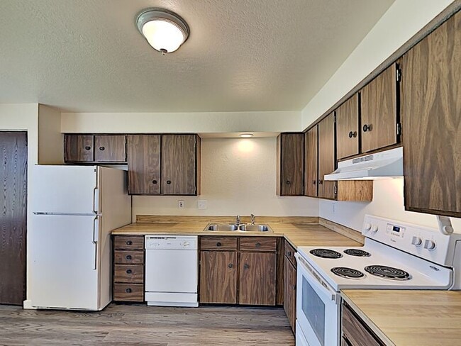 Building Photo - 1009 S 42nd Ave