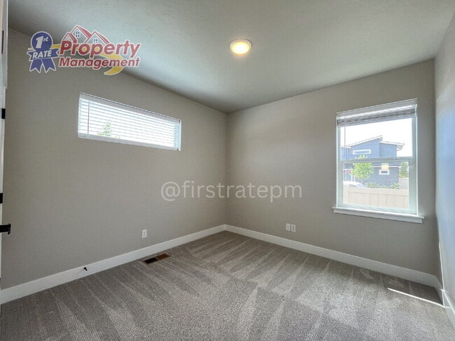 Building Photo - 6065 S Catria Pl
