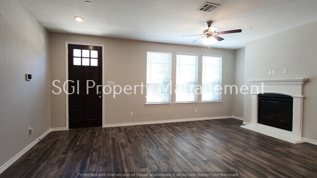 Foto del edificio - Lewisville home for rent!