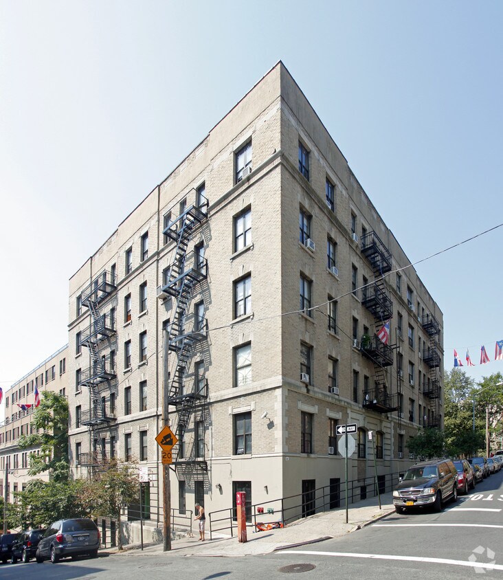 951 Anderson Ave, Bronx, NY 10452 Apartments in Bronx, NY