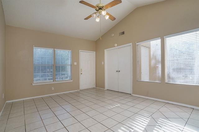 Foto del edificio - 10328 Chelmsford Dr