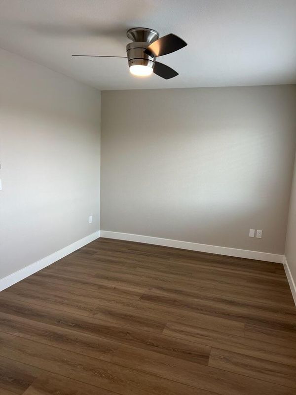Foto del edificio - 161 Greentree Ln