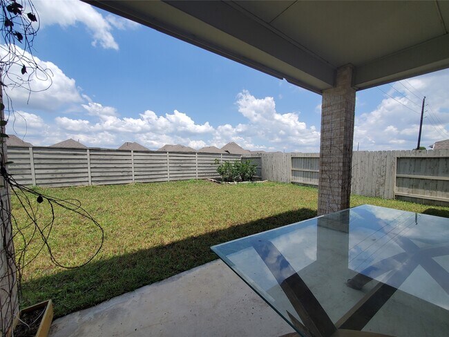 Foto del edificio - 4324 Pine Harvest Ln