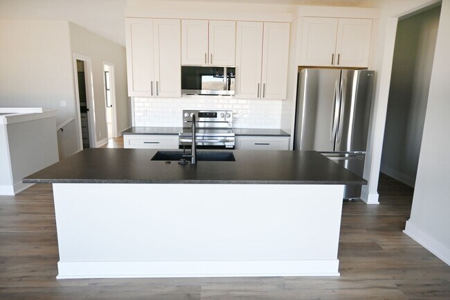 Foto del edificio - Experience Unparalleled Luxury in Your Dre...