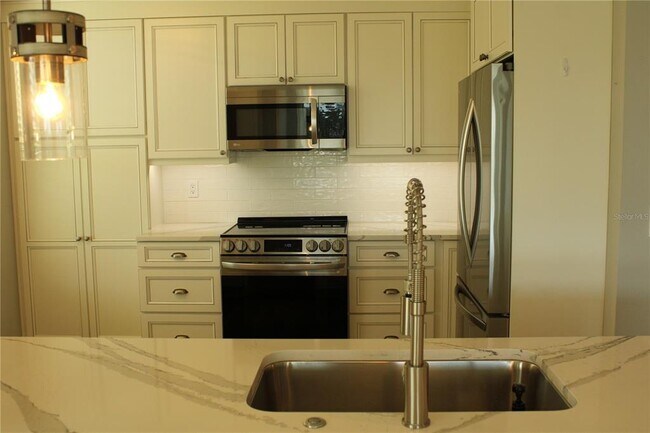 Foto del edificio - 4410 Fairways Blvd