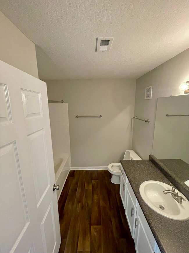 Building Photo - St. Andrews Apartments