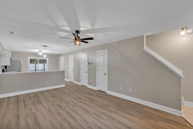 Building Photo - THE BURROUGHS @ CAROLINA PLANTATIONS