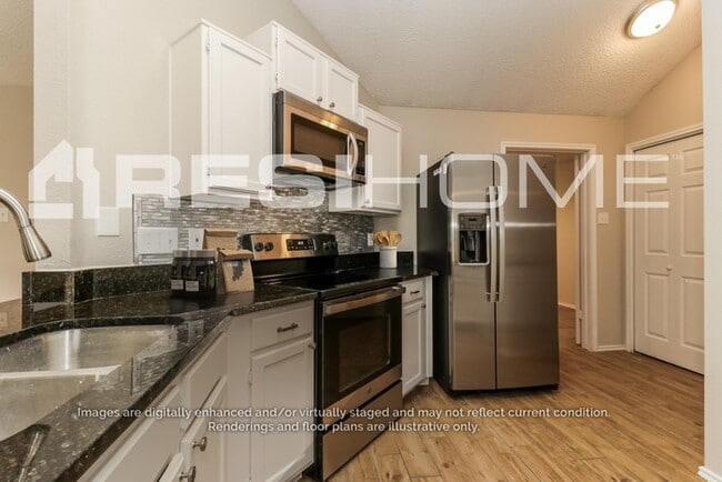Building Photo - 827 Larue Dr