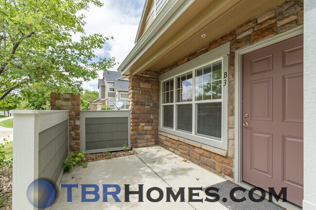 Foto del edificio - 14300 Waterside Ln