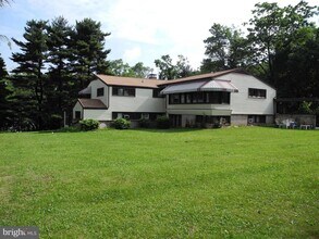 Building Photo - 6000 Chambers Hill Rd