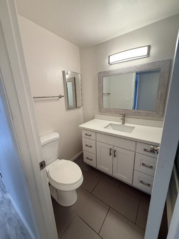 Foto del edificio - 2117 Dexter Ave N