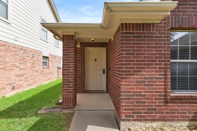 Building Photo - 21106 Blackbluff Ct