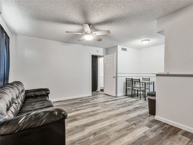 Building Photo - 9464 US-180