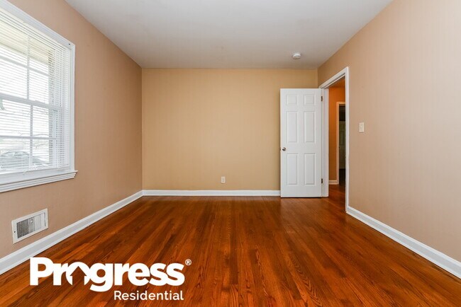 Foto del edificio - 2169 Brannen Rd SE