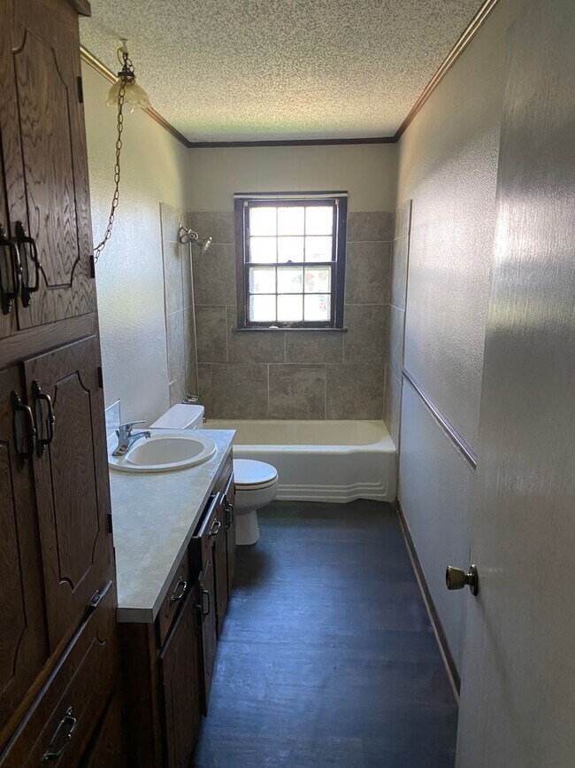 Foto del edificio - 530 Thompson St