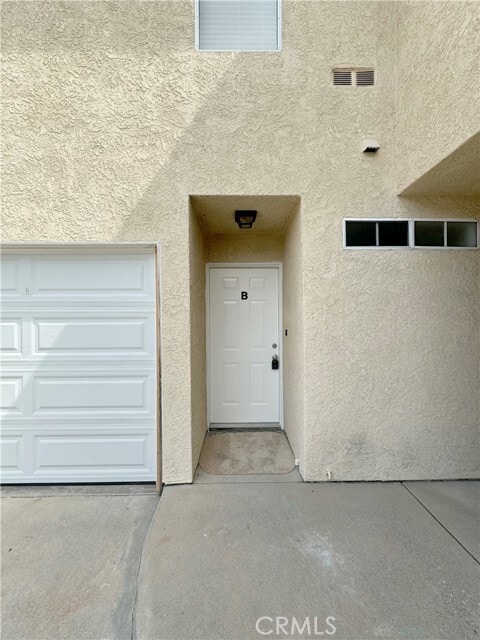 Building Photo - 7931 Alhambra Dr