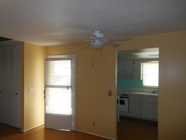 Foto del edificio - 2977 Ashley Dr W