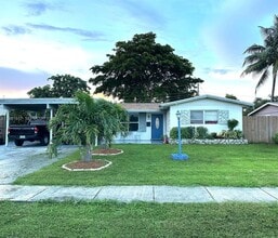 Building Photo - 2751 SW 4th Ct