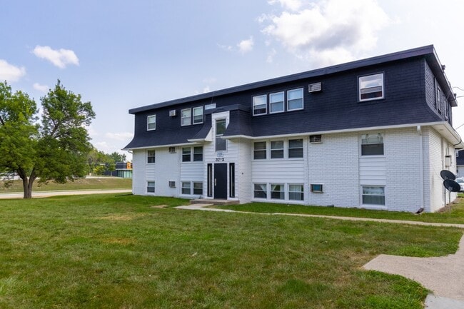 Building Photo - The Jefferson