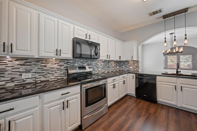 Foto del edificio - 11814 Bastrop St