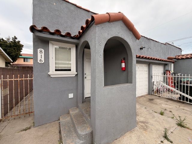 Building Photo - 817 Gulf Ave