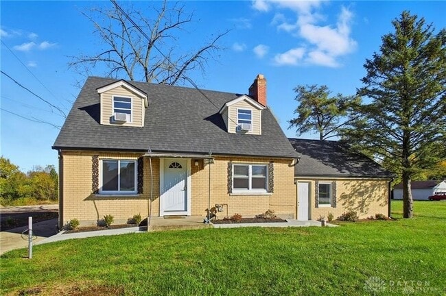 Building Photo - 2512 Harshman Rd