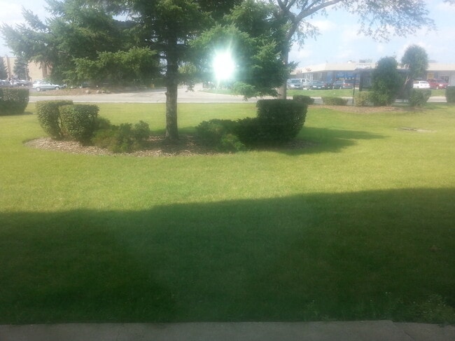 Building Photo - 860 Winesap Ct