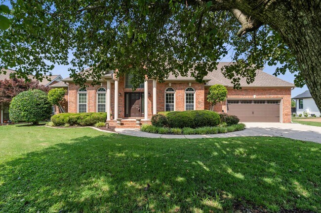 Building Photo - 375 Natchez Trace Ct
