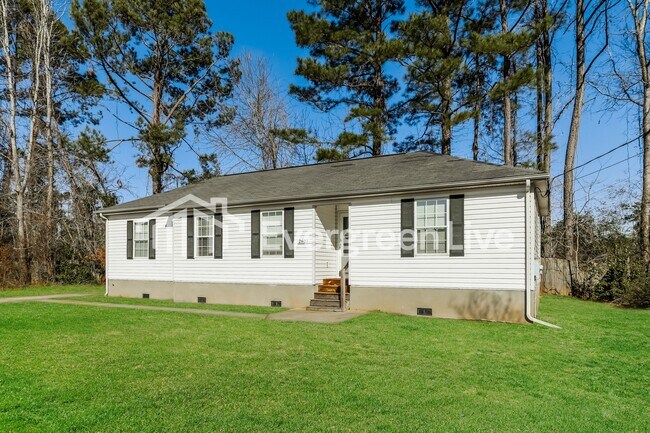 Building Photo - 2621 National Woods Dr