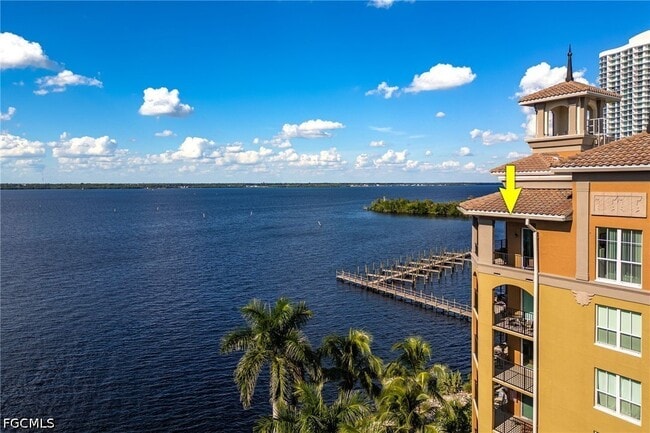 Building Photo - 2825 Palm Beach Blvd
